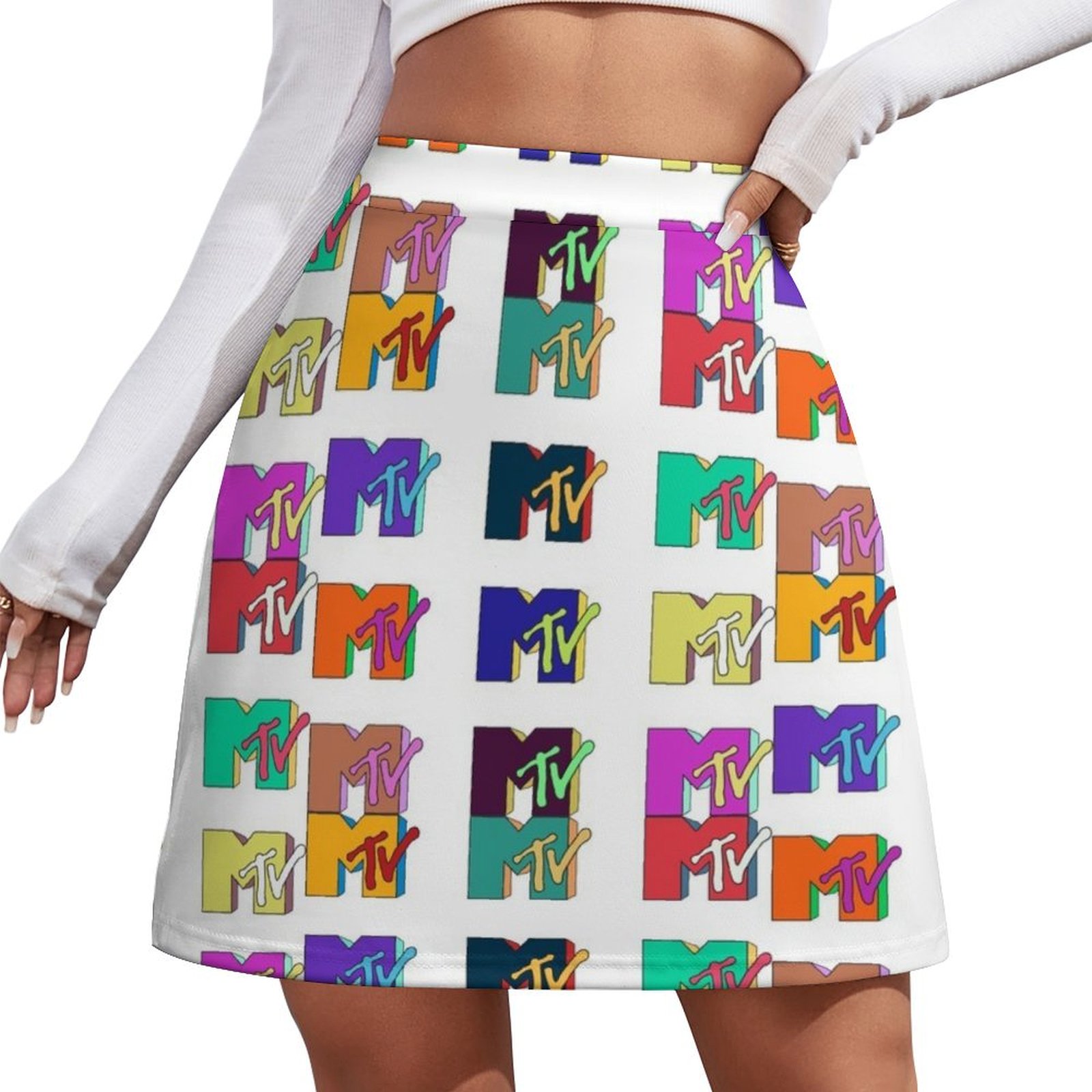 Summer Clothing Trends For Women 2026 - تنورة ميني نسائية بتصميم شعار الموسيقى،