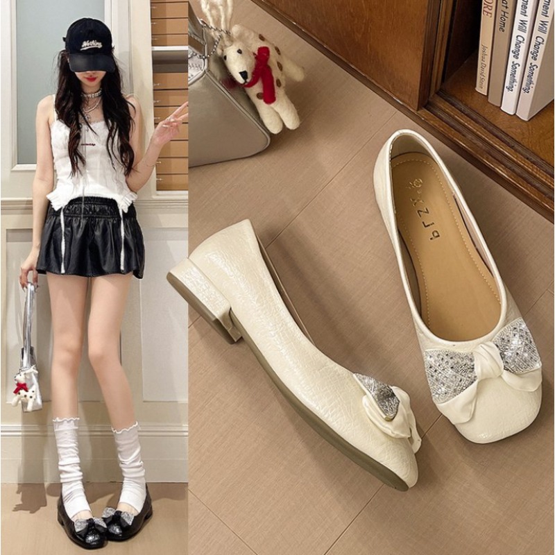 أحذية نسائية بكعب منخفض، موكاس - مراجعة Summer Clothing Trends For Women 2026 وسعره