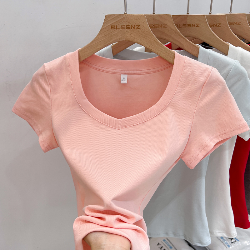 تي شيرت نسائي صيفي 2026 من AOS - مراجعة Summer Clothing Trends For Women 2026 وسعره